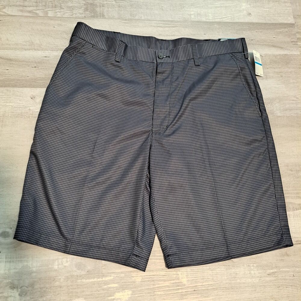 PGA Tour Golf Shorts Men's Size 36 Driflux Utility Pocket Lightweight Gray NWT